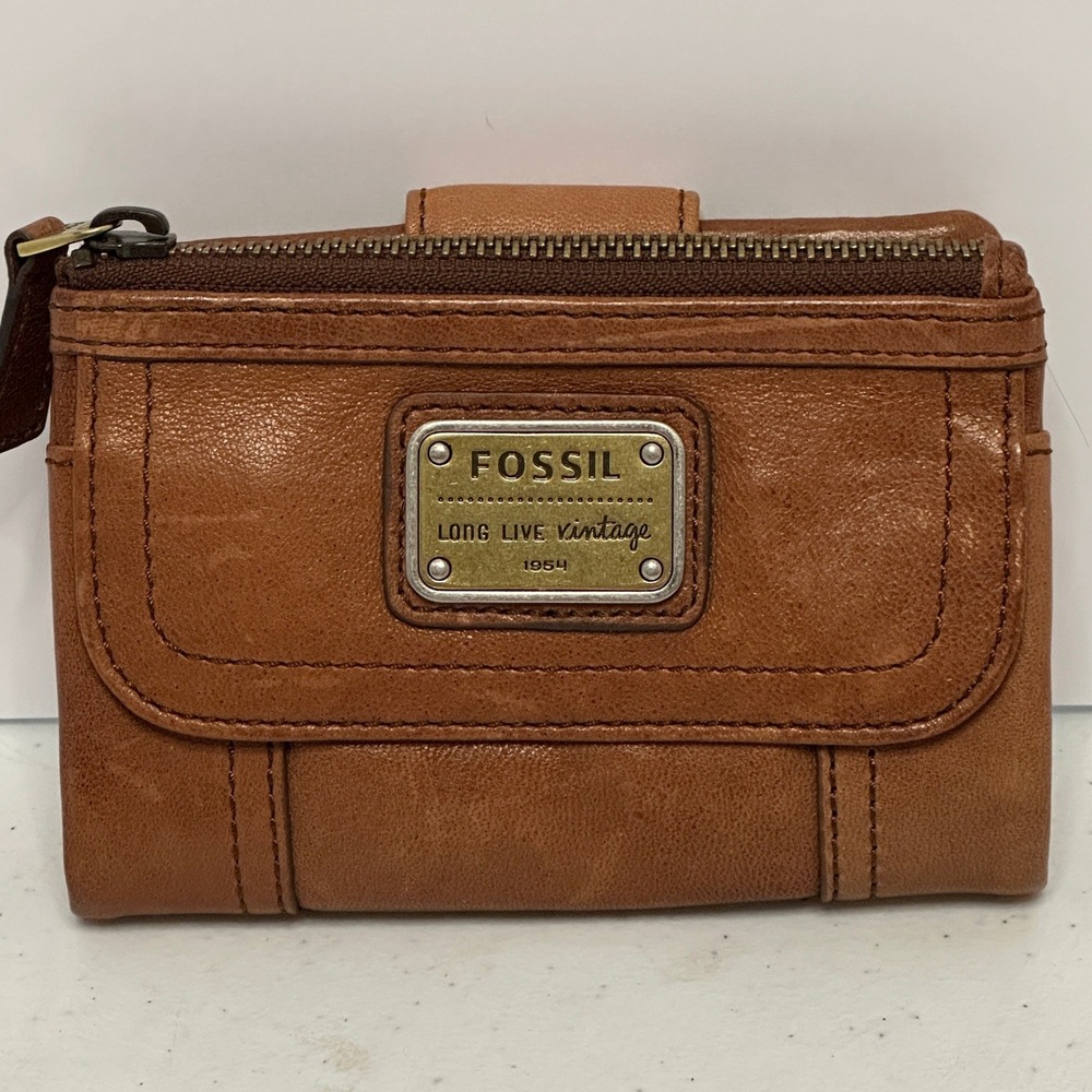 Fossil Long Live Vintage Brown Lamb Leather Trifold Wallet SL2932